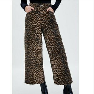 Zara Leopard Culotte Jean's